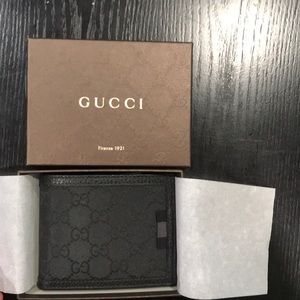 Gucci Canvas Wallet